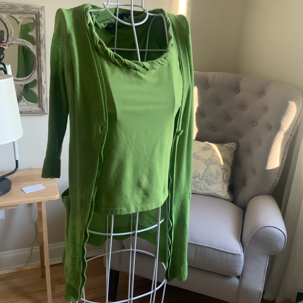 Lafayette.Cardigan and tank top. Side S/P